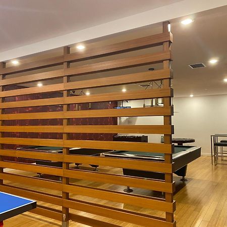 Family Oriented Downtown Toronto 2Bdrm Condo With Parking & Office Space Dış mekan fotoğraf